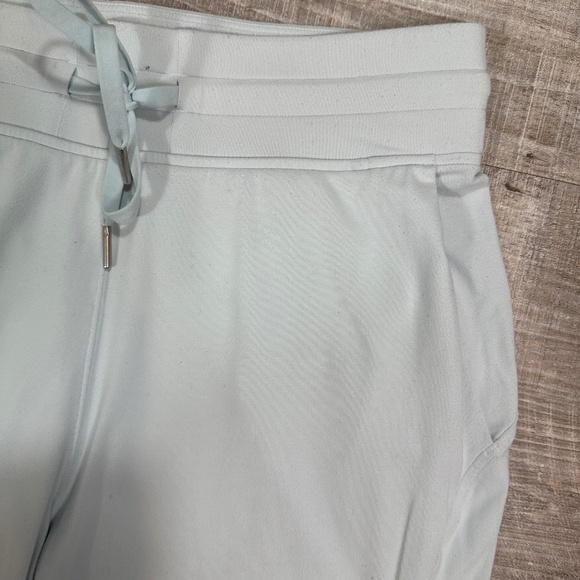 Lululemon Ready to Rulu Jogger Pants Light Blue Periwinkle Size 8 x 25" Inseam - Picture 4 of 10